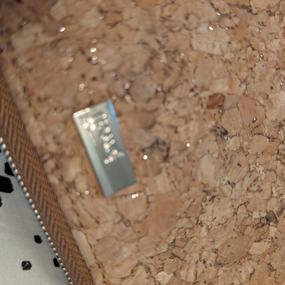 Thirty-One Cork Wristlet with Brown Strap - Picture 4 of 9